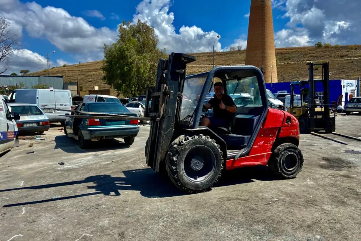 Recambios de carrocería en AutoDesguace López